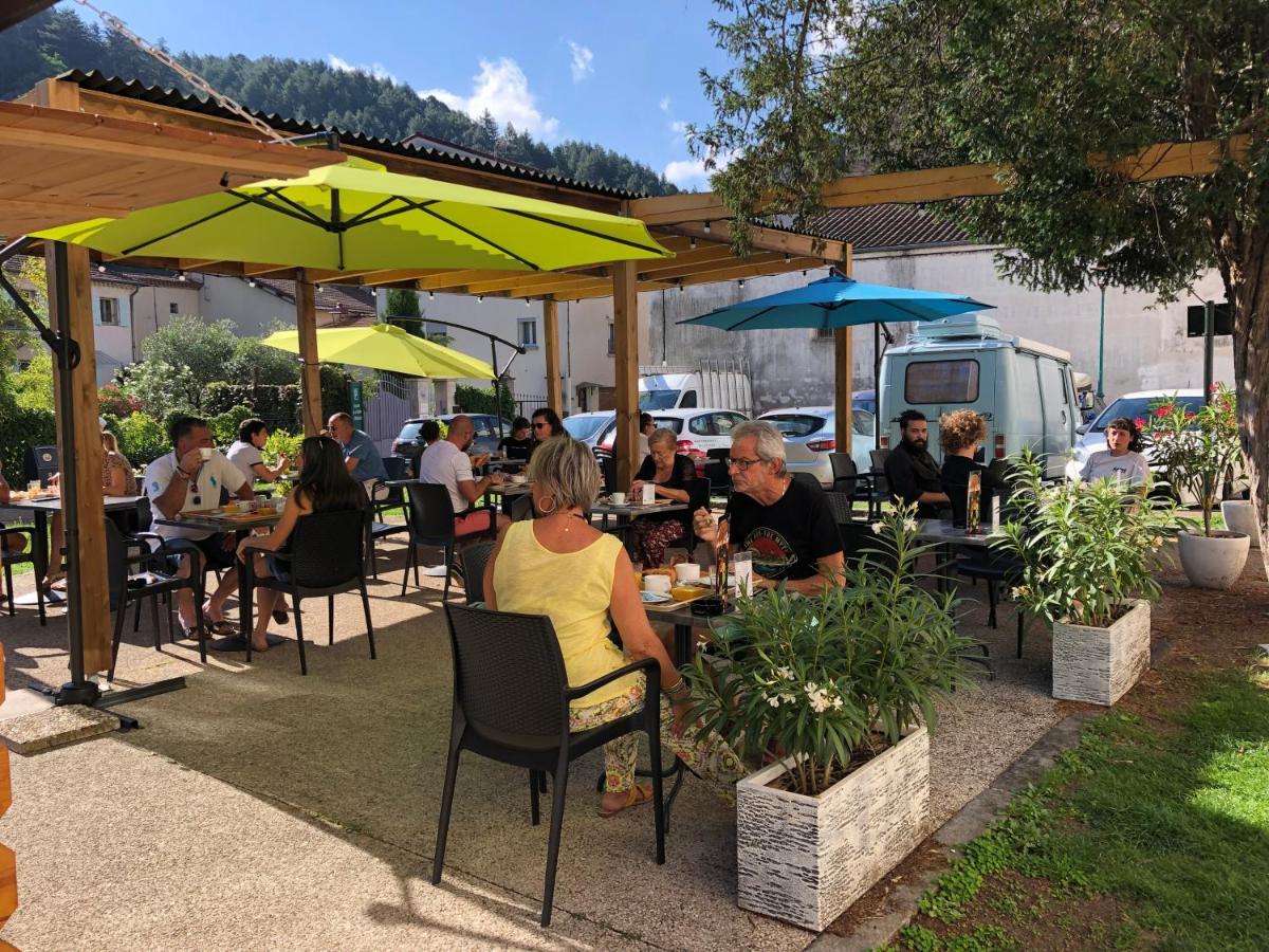 Grand Hotel De L'Europe Vals-les-Bains Ngoại thất bức ảnh